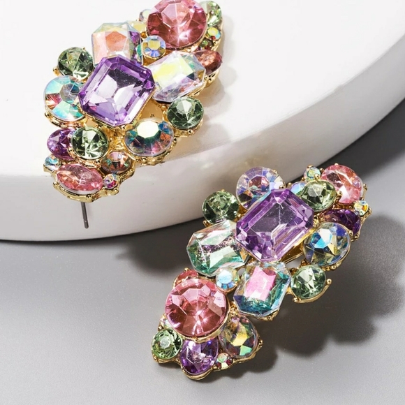 2/$35 "Lox" cluster rhinestone purple and pink earrings - Picture 5 of 10